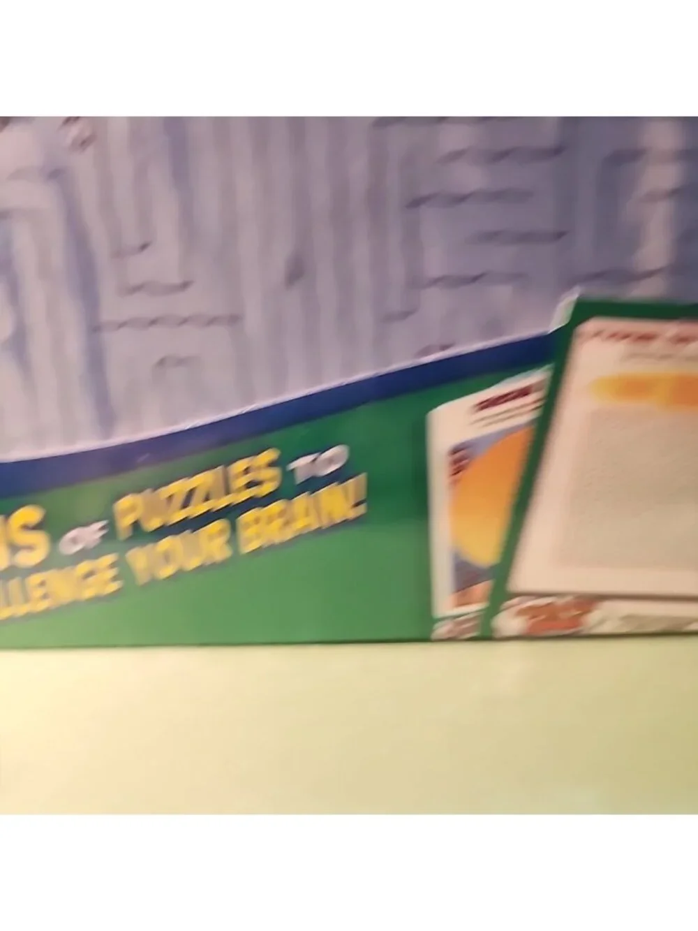Puzzle toys are